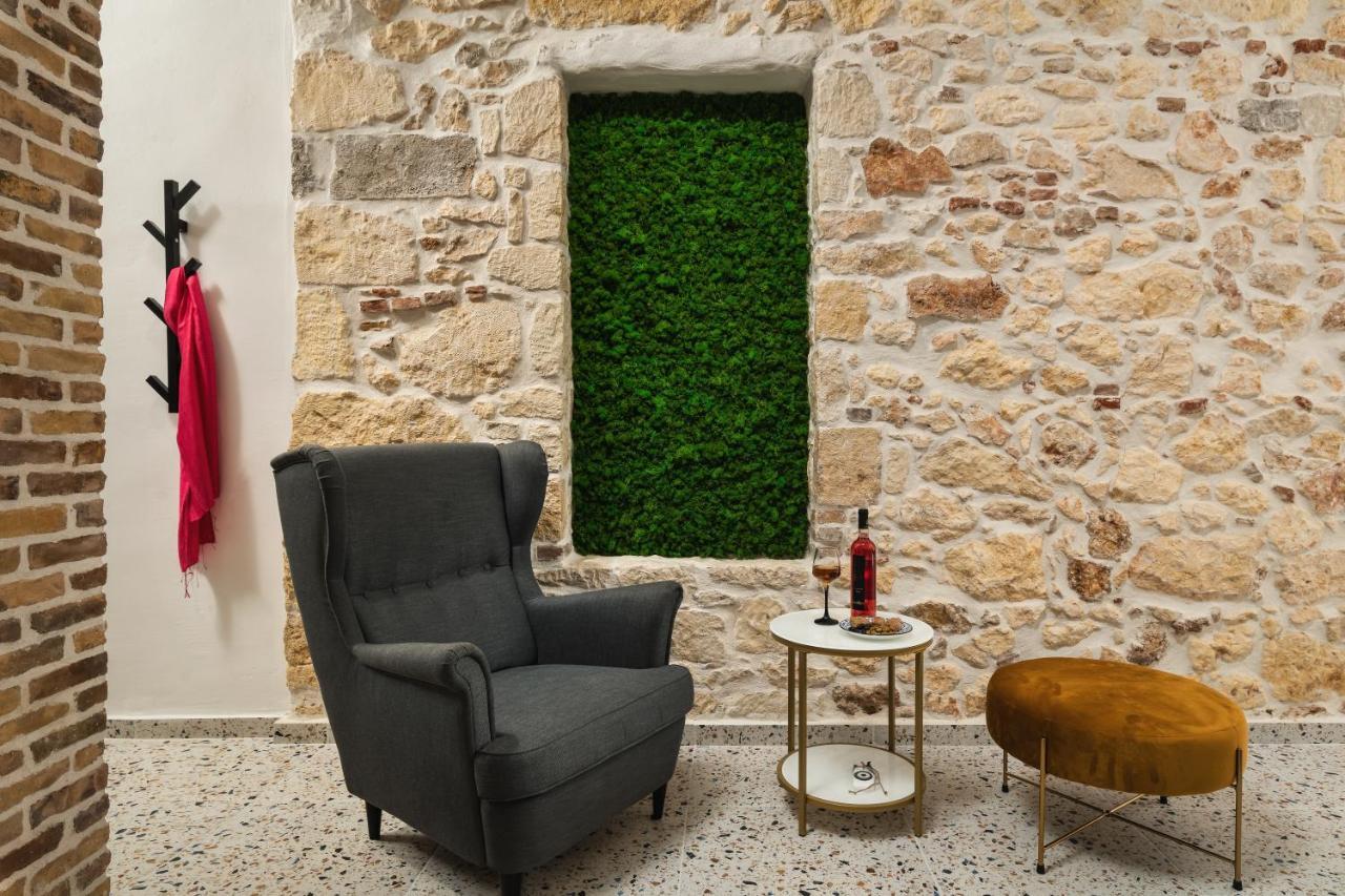 Michalis Nchouse 33 Chrissi Akti Chania Exterior foto